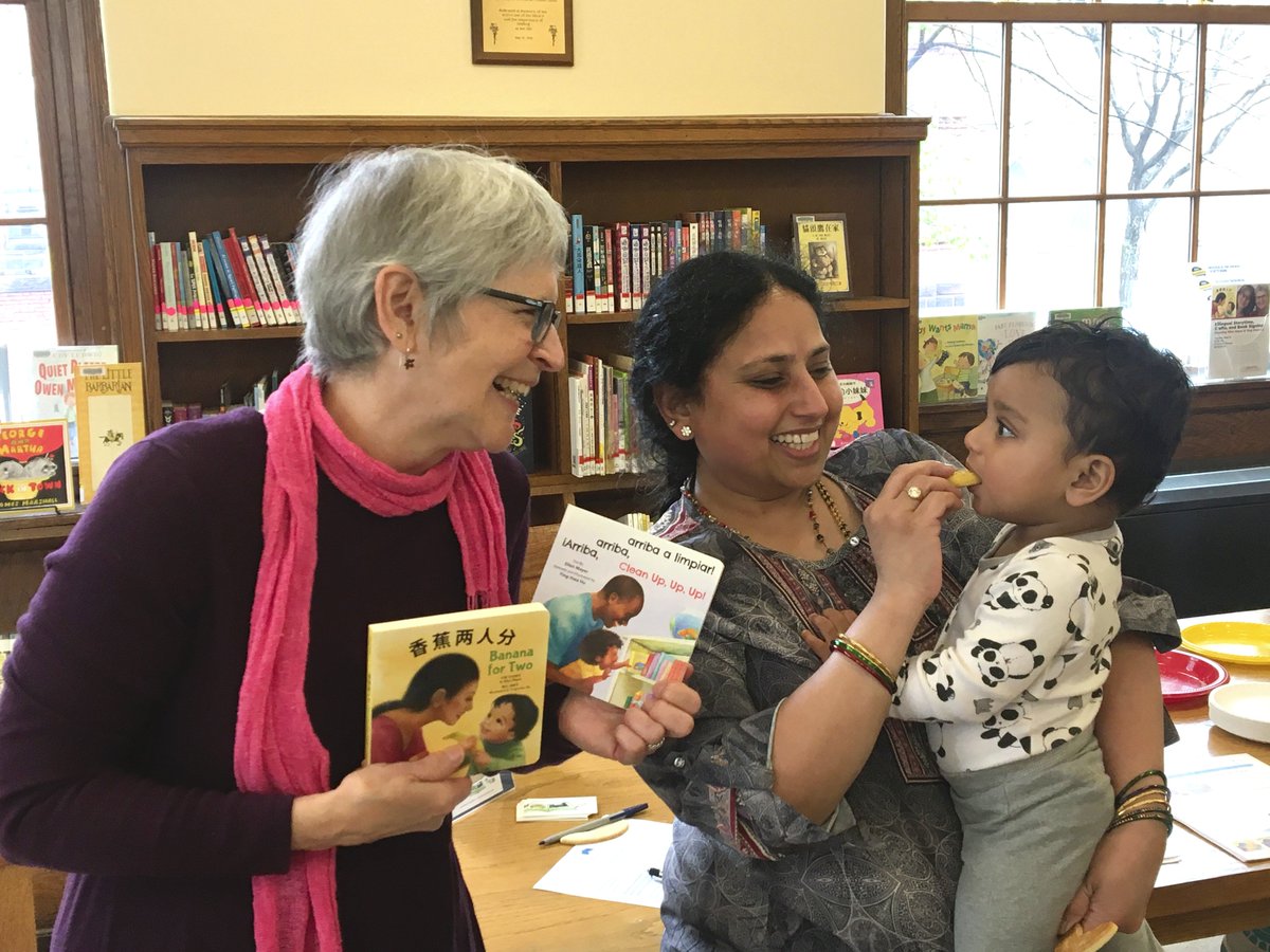 StarBrightBooks's tweet photo. We had a great launch for Banana For Two (Chinese/English) at @cambridgepl and @PorterSqBooks! Our author @ellenmayerbooks and illustrator @yinghwahu engaged children in songs, crafts, and stories throughout the event.
#StarBrightBooks #KidsLit #SmallTalkBooks #EarlyMathLiteracy https://t.co/mp2GKjIZlu