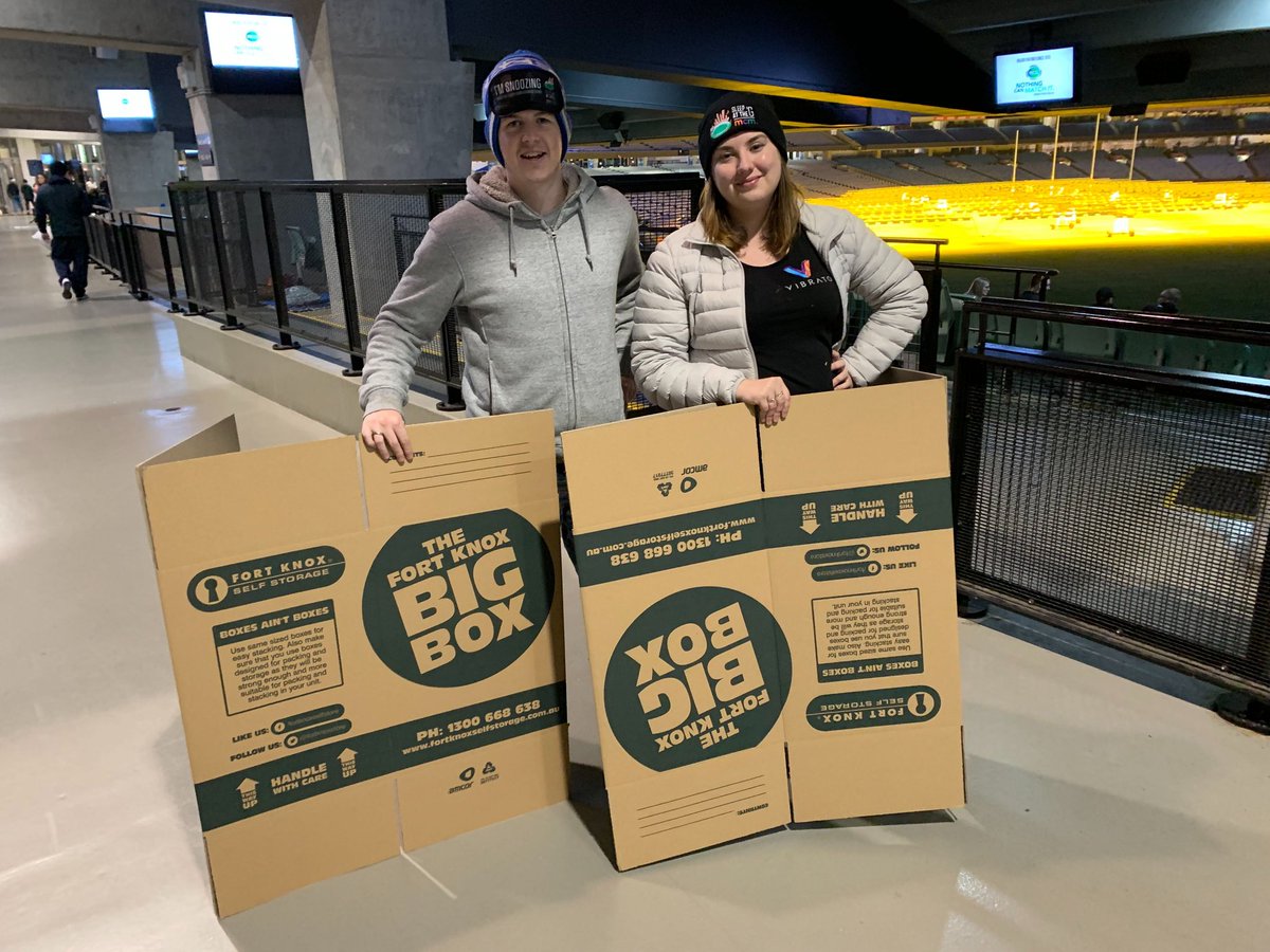 Proud of our Vibratii <a href="/mulvina_rowe/">Mulvina Rowe</a> and @jackbeck94 for sleeping at the G tonight to raise money to combat youth homelessness! #SleepAtTheG  #homelessness #fundraising