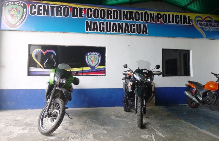 SistemaCarabobo's tweet photo. #MasTemprano Nuestro Director de #Cefosiem @ninja499 realiza formación en manipulación de armas a funcionarios de @polinagua en aras del mejoramiento profesional del personal #Carabobo #alianzas #16May #SistemaIntegrado @CaraboboGB @Jacobo_Vidarte https://t.co/PXt4GnWq0u