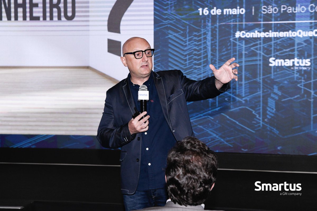 smartusbr's tweet image. Encerrando o Smartus Proptech Summit 2019, Romeo Deon Busarello, diretor de marketing da Tecnisa, comenta como o mercado imobiliário tem evoluído ao utilizar as tecnologias disponíveis. #SmartusProptechSummit #Proptech #SãoPaulo #SP #Smartus