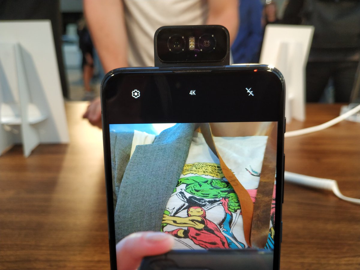 techthelead's tweet photo. Play time with the #ZenFone6 first impressions coming soon, check out #ttllive for more updates! @ASUS @ASUSUSA #ASUS #ZenFone #DefyOrdinary https://t.co/t4ihiFWtzy