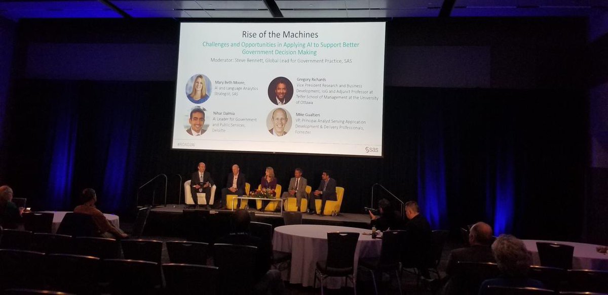 Wrapping up an amazing day with our awesome panelist ft <a href="/NiharDalmia/">Nihar Dalmia</a> <a href="/mgualtieri/">Mike Gualtieri</a> Gregory Richards, and Mary Beth Moore moderated by <a href="/Analyticsteve/">Steve Bennett</a> discussing challenges &amp; opts in applying #AI to support better #government decision making #Road2AI