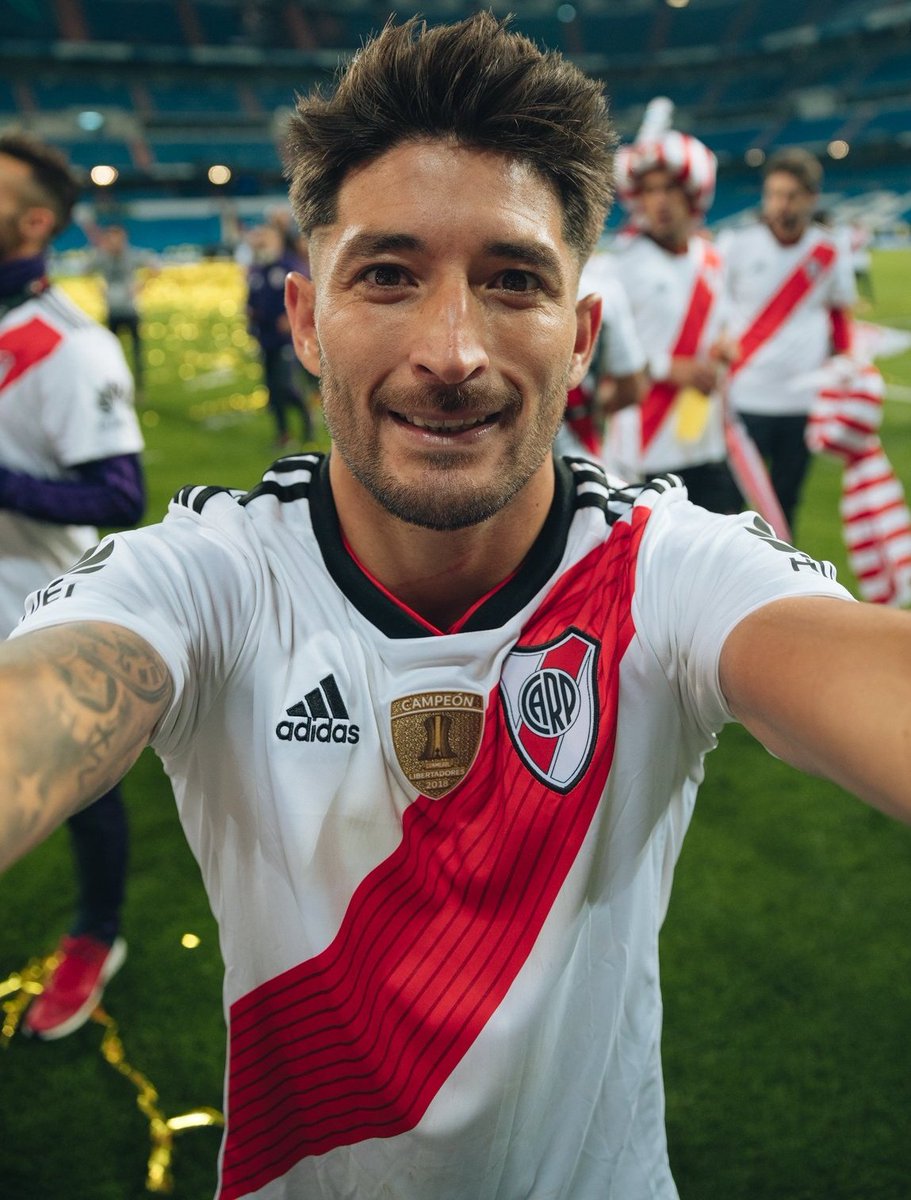 cristianivic's tweet photo. Miltón Casco se sumó como convocado a la Selección Argentina 🇦🇷 para la #CopaAmérica #Brasil2019 🇧🇷.
Se suma a Armani, Palacios, Nacho Fernández y Suárez. https://t.co/CJ4NkDVHG9