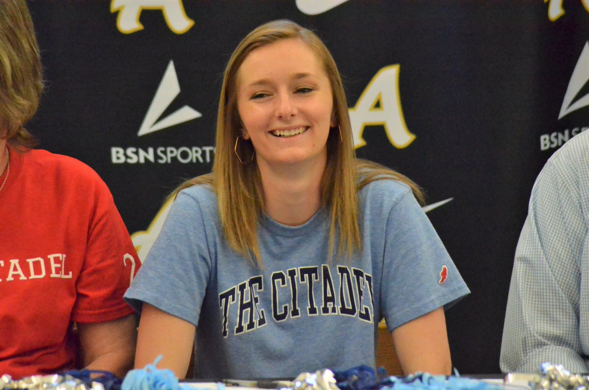 SStrandSports's tweet photo. Earlier this afternoon, @andrewssoccer senior Elissa Reckdenwald officially committed to play soccer at The Citadel. She becomes the fourth Andrews girls soccer player under coaches Shane and April Maglich to sign with a college program. https://t.co/DI1nc3qAfX