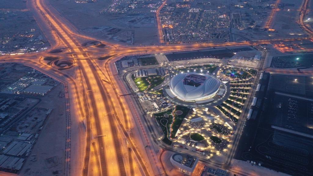 fe6ais's tweet photo. انا احمد الله ولله حمده وشكره
هو معطي الخلق ومحقق امانيها
،
من اول كان حلم من بطن فكره
واليوم صرنا نتمشى في مبانيها
،
ياسيدي نورت بقدومك الوكره
ولها الشرف يوم تاتي بين اهاليها
،
اضحك وخل الحسود يشوف مايكره
وتمم وعد شعب ماخابت هقاويها
،
عبدالله بن فطيس
،
 #الوعد_الوكرة https://t.co/fztx5m7mdN