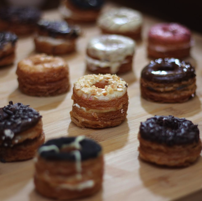 JcoHongkong's tweet photo. Have you ever try J.Cronut? This is amazing pastry of donut and croissant with flaky puff layers and stuffed with rich and smooth cream, the deluxe flavor and irresistible texture will give you the very best experience!

#jcohongkong #jcohk #jcodonuts #jcodonutsandcoffee #donuts https://t.co/KJG3qP91kg