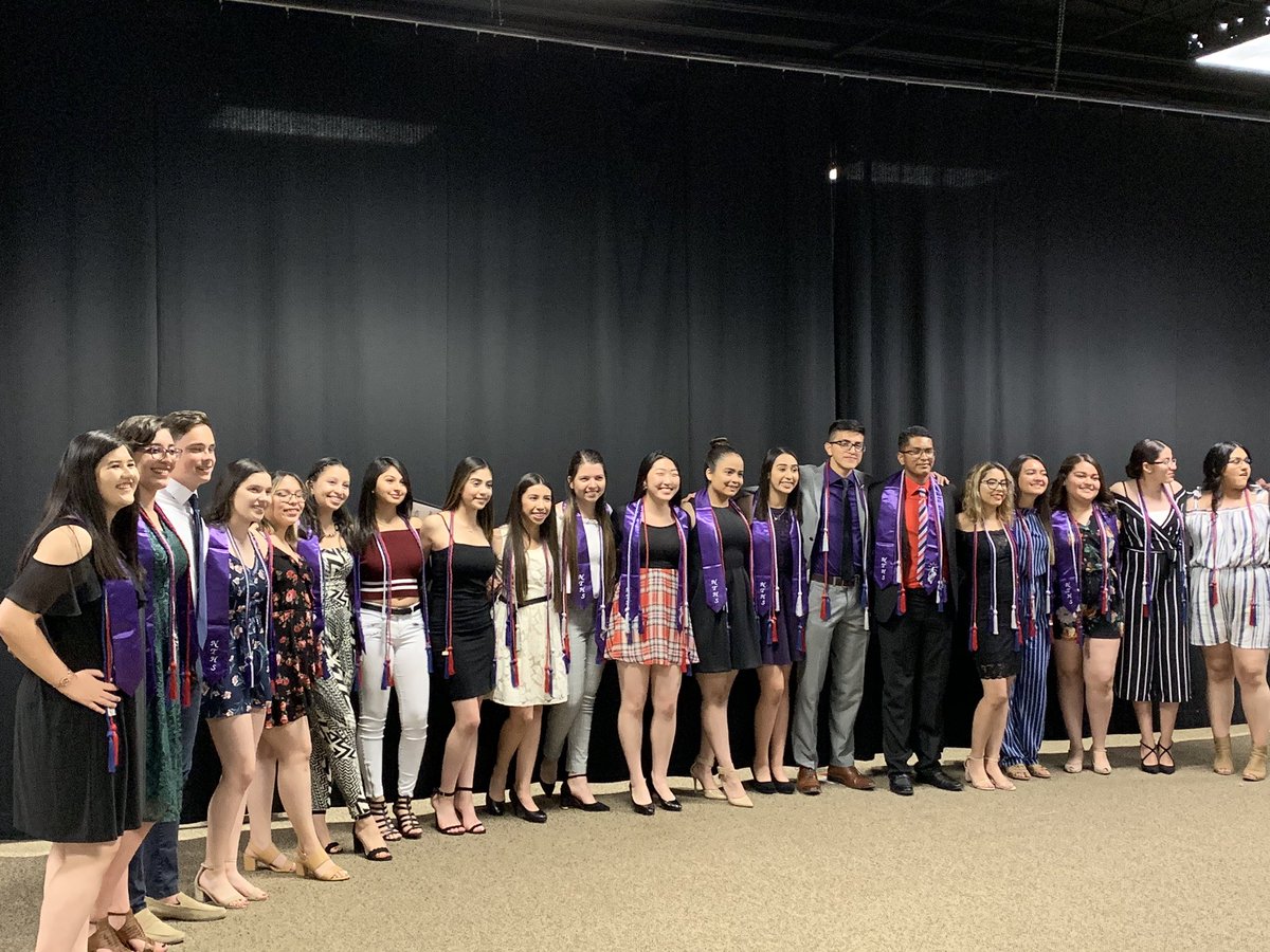 MECollege_HS's tweet photo. @missionechs has THE BEST BPA program in the country. It was an honor watching @BPAMECHS members get recognized and new officers installed. The SUCCESS of the program is driven by HARD WORD from our DEDICATED students and sponsors. #PhoenixFamily #FirstandBest #TeamSISD https://t.co/rwLrT1se82