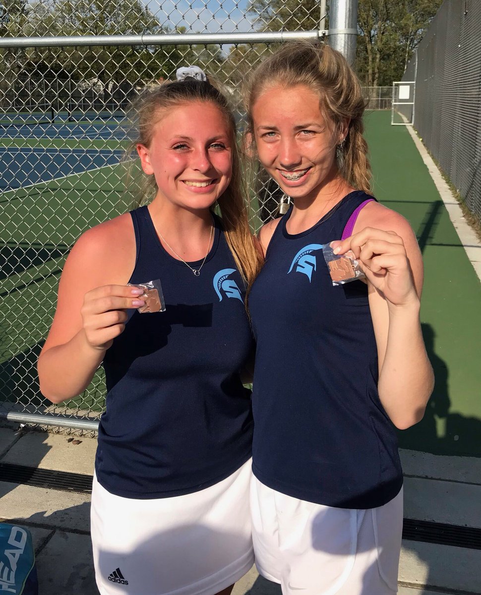 Congratulations to 3 doubles, Emily Hathaway and Emily Koch, for placing 1st at regionals!