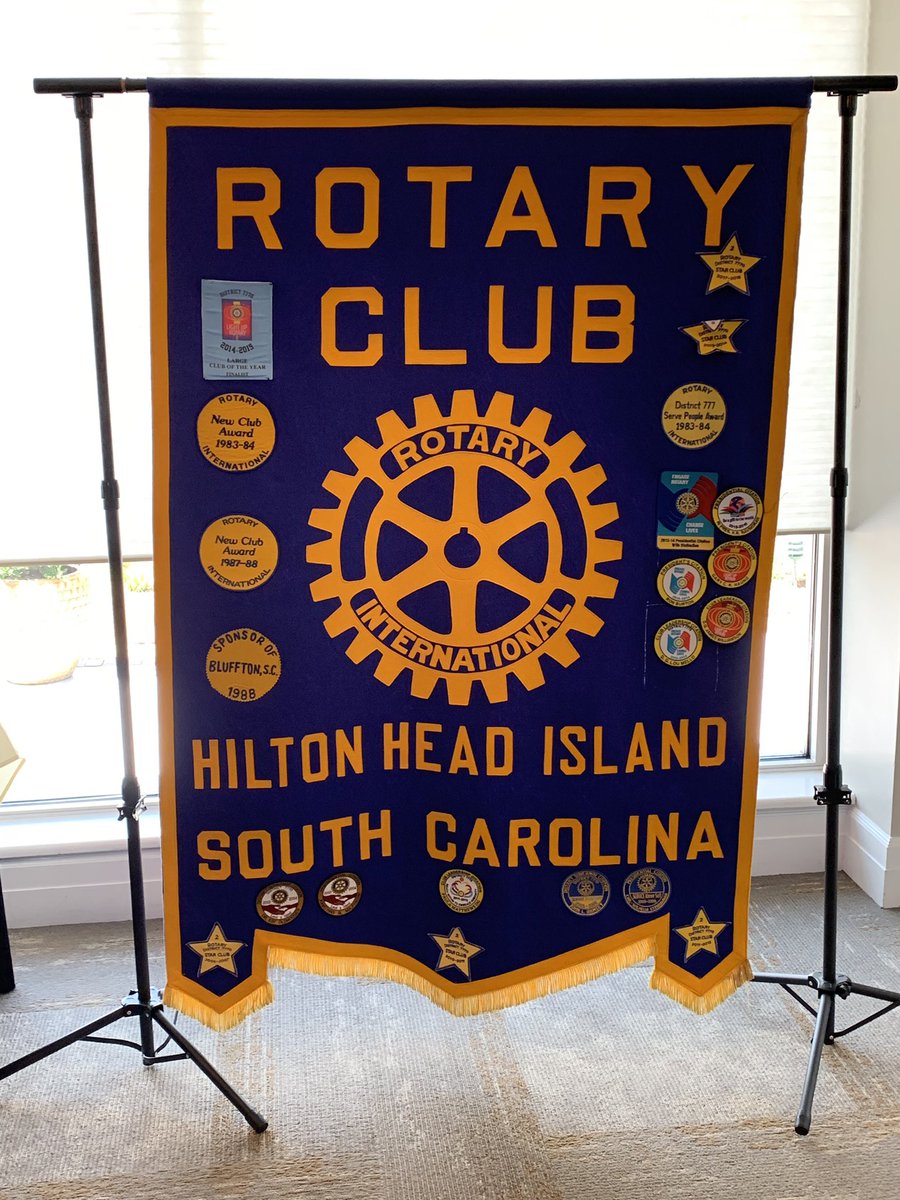 PamelaEvette's tweet photo. It was a packed house at today’s Rotary Club of Hilton Head Island meeting. Thank you for the warm welcome, great questions and sincere interest in what’s going on in our state capitol. It was my pleasure to join you all along our beautiful coastline! #HHIRotary #SCcoast @Rotary https://t.co/kRXHl9kjEx