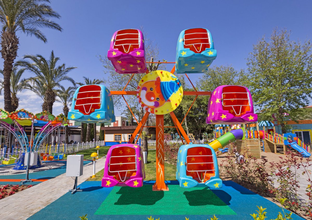 ichotels's tweet photo. The #sun is shining and it is calling you for a #lovelyholiday
Parıldayan #güneş sizi #harika bir tatile davet ediyor. 🔆🌿
#hisun #hiholiday #bestoftheday #fun #lovelyphoto #antalya #aquapark #turkey #besthotel https://t.co/bxr2JH8Qcx