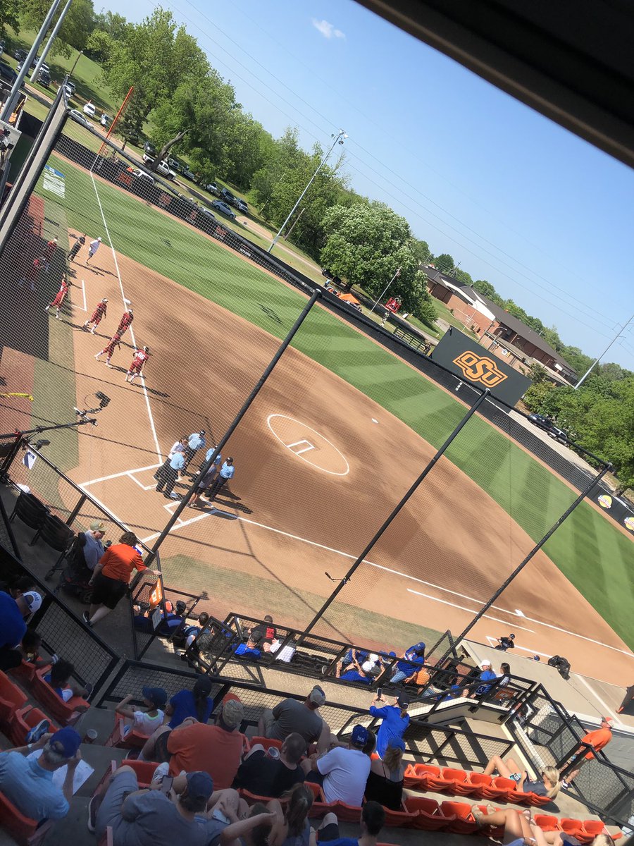cherikempf's tweet photo. Heeeeeeeere We Goooooo! #Mayhem 2019! #PLAYBALL @NCAAsoftball https://t.co/WvZ59N43E3