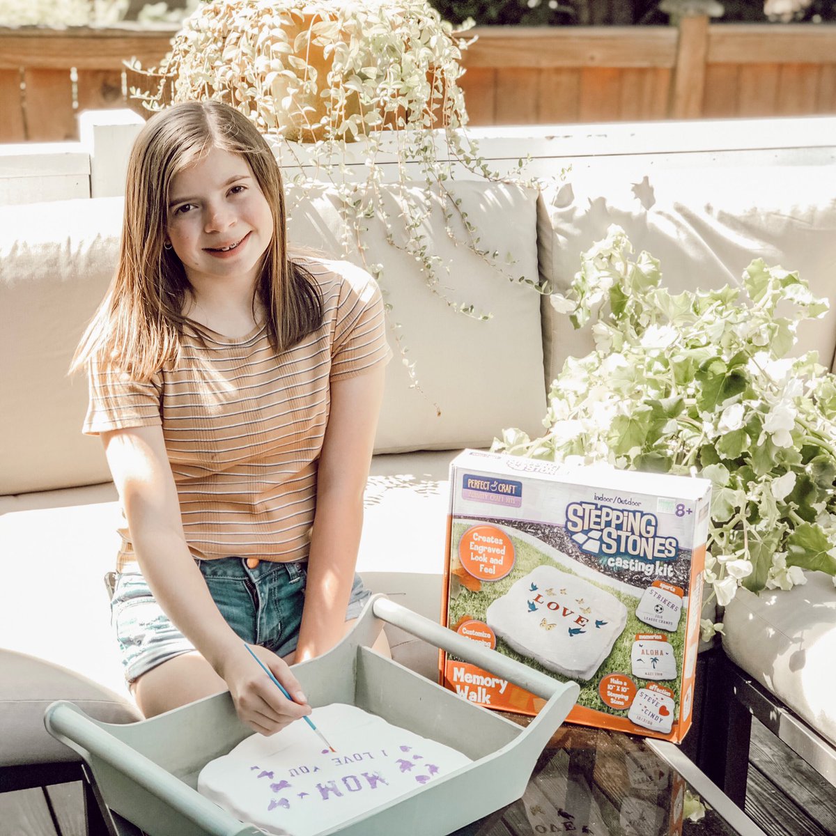 rainandpineblog's tweet photo. #Sponsored Emily crafts so much these days & had the best time making a stepping stone for me with this @SDToyz #SteppingStones kit from @HobbyLobby. It’s a one-of-a-kind craft that you cast, personalize, and decorate! It is the #PerfectCraft this spring! #socialspotters https://t.co/O8x26Epybb