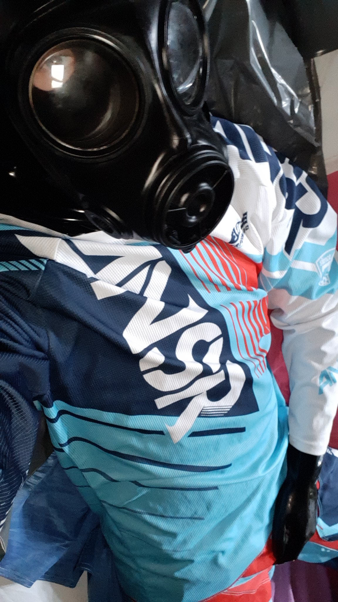 1 pic. After some time not feeling wel, nothing is beter then get into gear and have some fun????
#gay