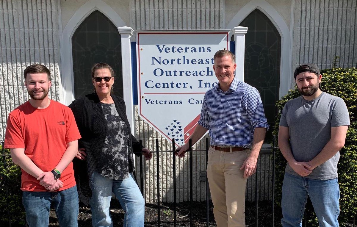 medtechveterans's tweet photo. Thanks to @VNOCVets for hosting @MVPvets this afternoon to discuss employment and mentoring opportunities for transitioning veterans on the North Shore in the life sciences.
#veterans #mentoring #careers #medtech #biotech #lifesciences #northshore https://t.co/KhwzUcy1NG