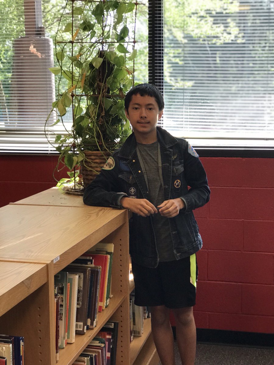 LMMSlearningcom's tweet photo. 8th grader designed and constructed a plant trellis for the Library voluntarily . https://t.co/G07oBLW26B