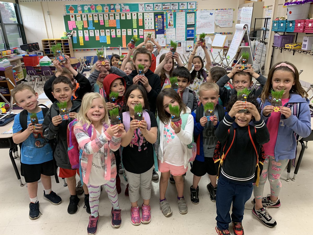 Denise Kangas tweet media