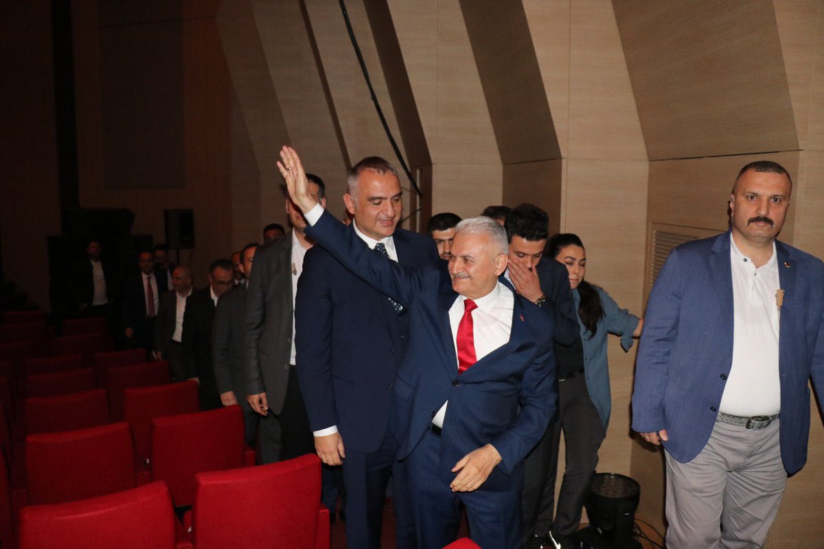 “2019 Milli Mücadelenin 100. yılı” Sn. Binali Yıldırım beyin Başbakanlığı döneminde hazırlıklarına başlanmış 100. Yıllar anma etkinliklerinin başlangıcıdır.Devlet Opera ve Balesi Genel Müdürlüğü bu kapsamda “Yeniden Doğuş” opera eserinin Dünya Prömiyeri temsilini gerçekleştiriyor