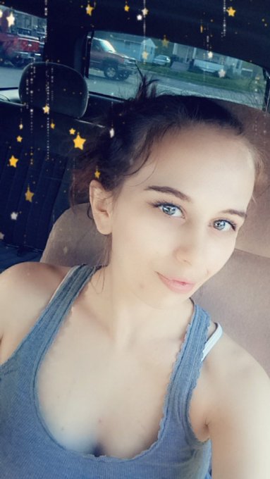 Playing with my snap while I get more content for yall.  https://t.co/uVbYPpm44t https://t.co/L08m8h