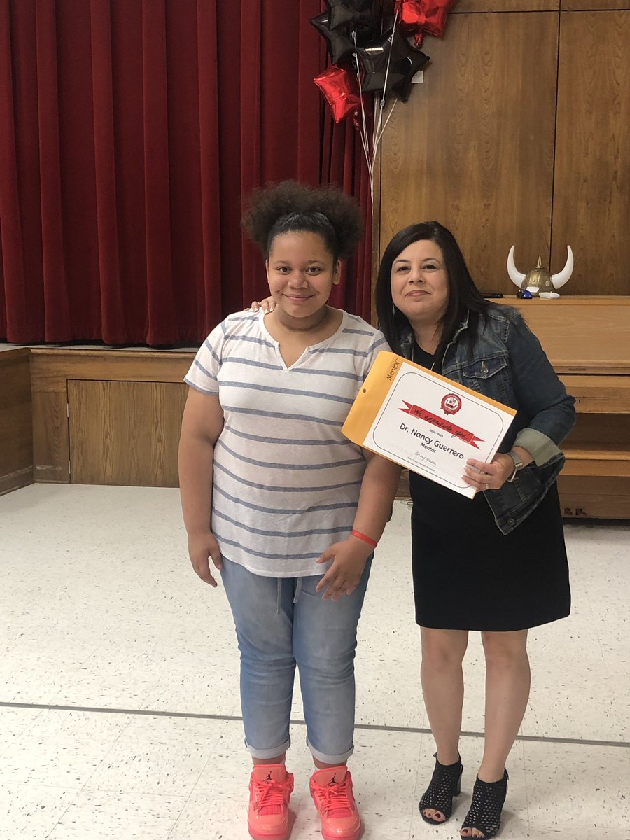 Msschmitt00's tweet photo. What a fun morning and a great turn out at the Volunteer Appreciation Breakfast @VoigtAIA_RRISD .  Thanks to everyone for coming out! #VikingsGotHeart @sfloresRRISD @nancy_ag2000 @mikedrrisd @SheriffChody https://t.co/hdMOHMq85S