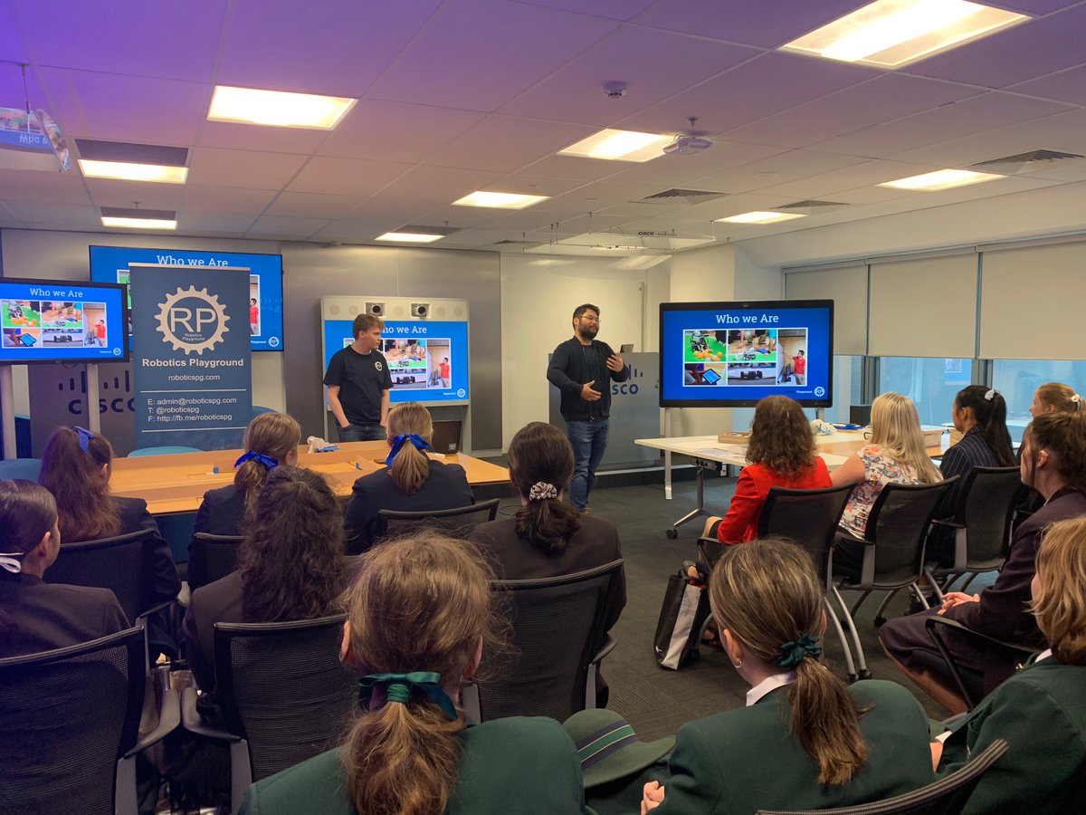 CW_ANZ's tweet image. Our Brisbane team hosted #GirlsPowerTech, teaching female high school students about #Tech. 24 students used #coding to control and race #robotos, heard from a young tech entrepreneur, and ha a speed #mentoring session with Cisco employees #wearecisco #womineintech #ciscocw