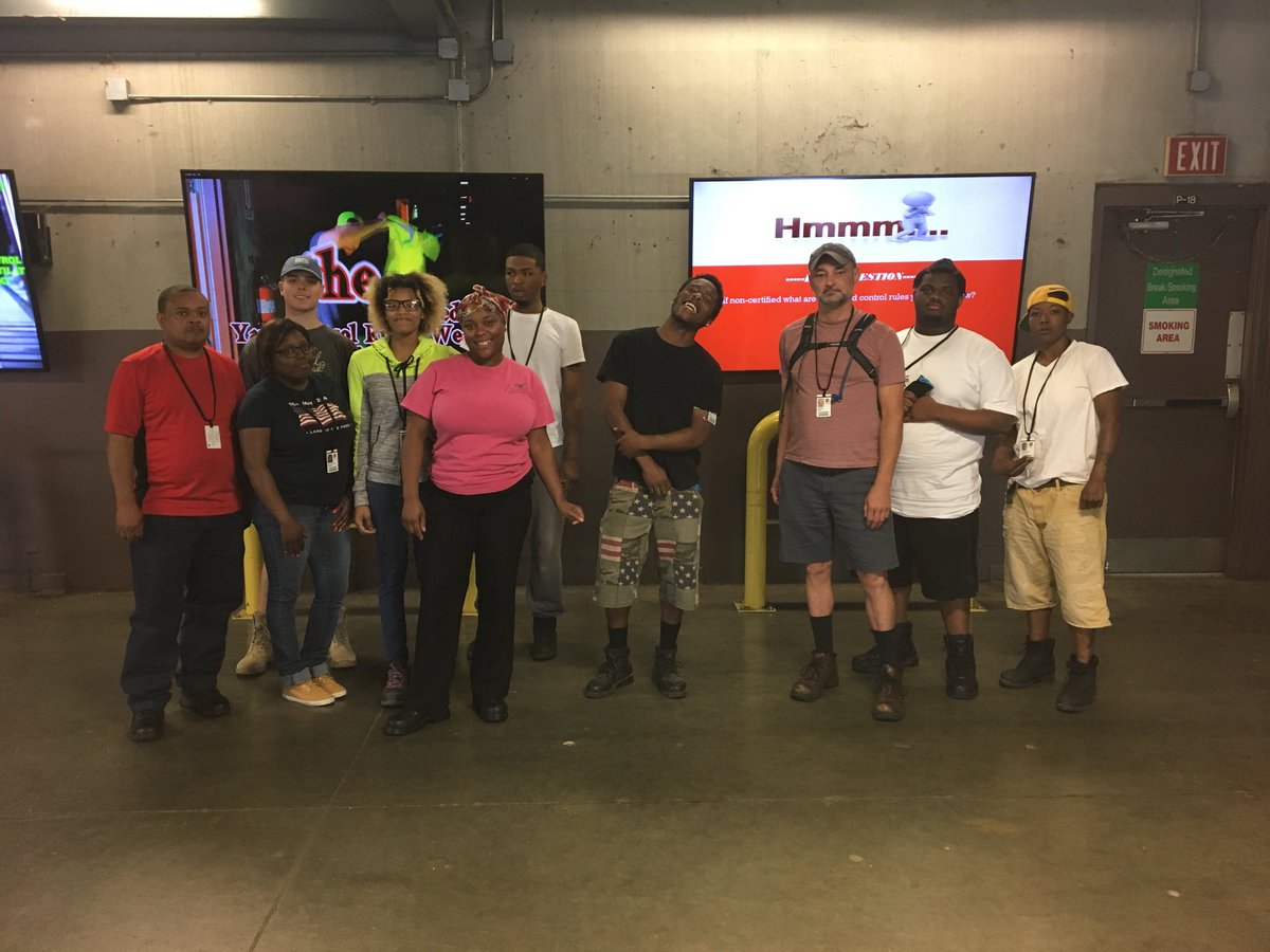 Oakhaven Hub Retention/Training #HEROESWORKHERE!! tweet media