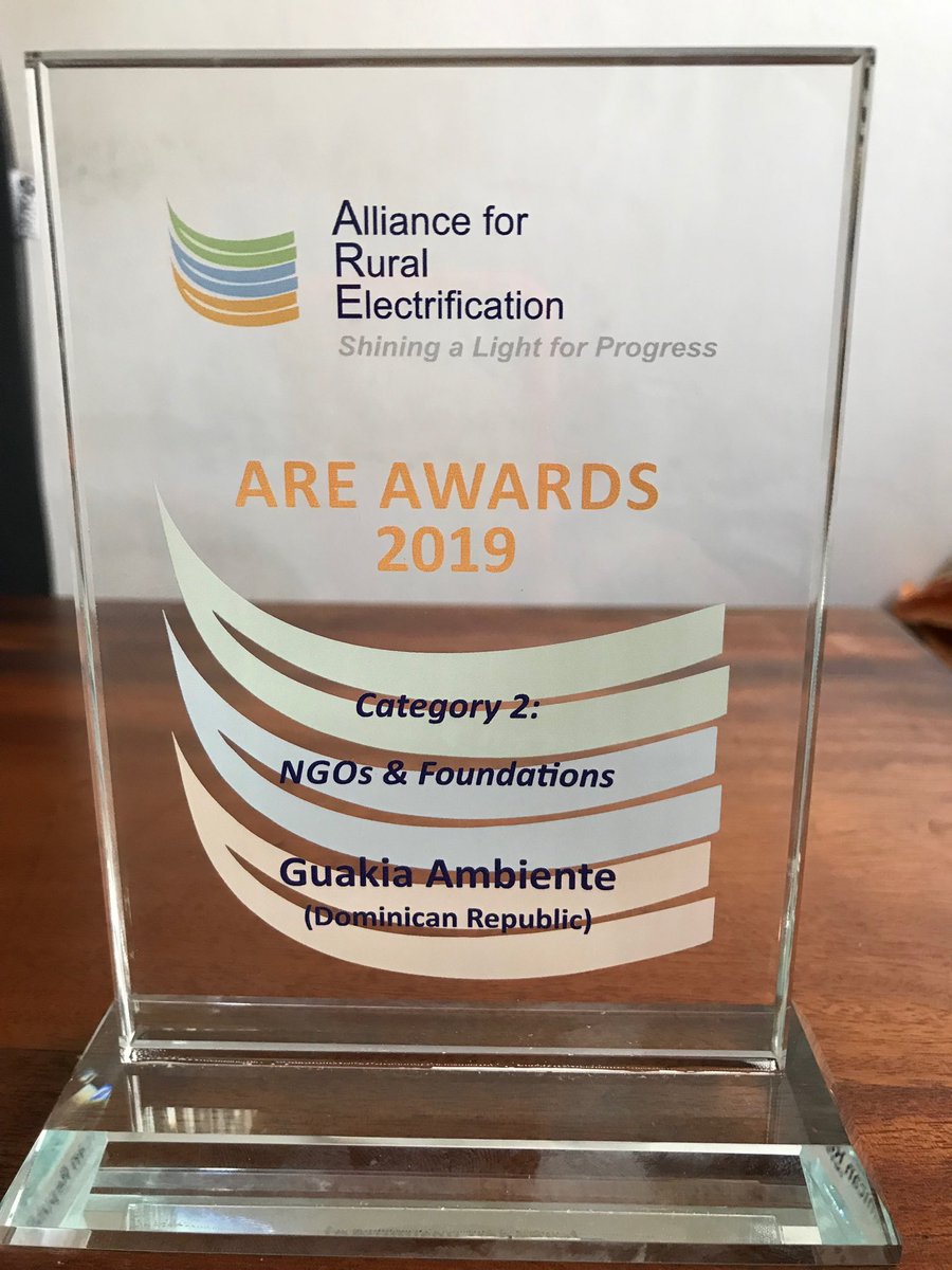 guakiambiente's tweet photo. Guakía Ambiente recibe el Premio Internacional ARE 2019 https://t.co/dBkSq0YrFi https://t.co/oQQHuCzSt4