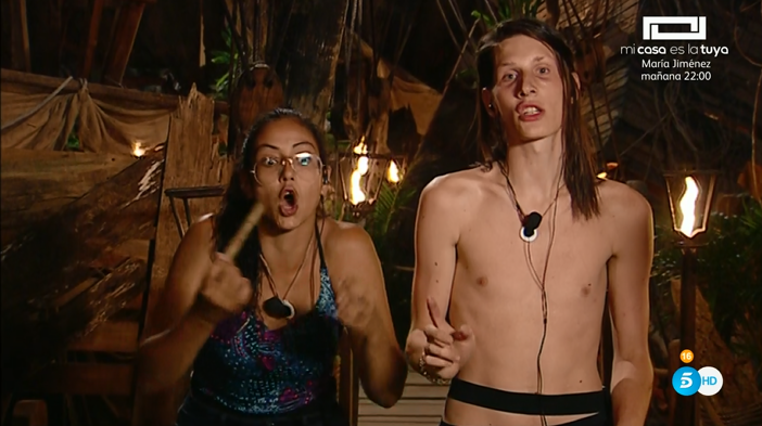 Supervivientes's tweet photo. Dakota: "Yo digo lo que no veo bien" https://t.co/0FBgMJbayp  #SVGala4 https://t.co/MbeKZ7Z7Iv