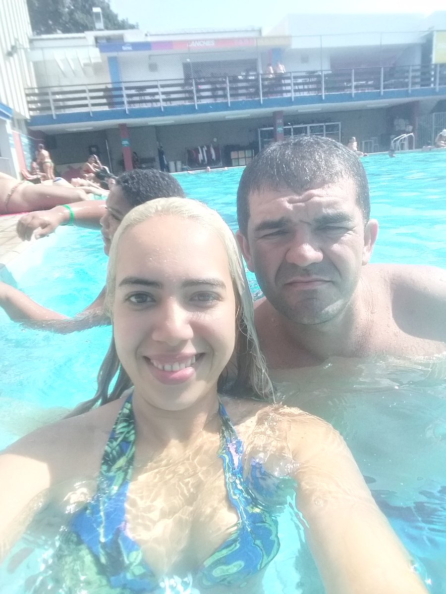 Sidiane33101587's tweet photo. Eu acredito que foi Deus que cruzou os nossos caminhos, que fez com que nos encontrássemos e pudéssemos, enfim, conhecer o verdadeiro significado do amor. Ele fez tudo da maneira mais perfeita e eu sou eternamente grata a Deus por tudo🙌🙌O q Deus uniu ninguém separa💪🙌❤💏💕💞 https://t.co/f2kXjup7rq