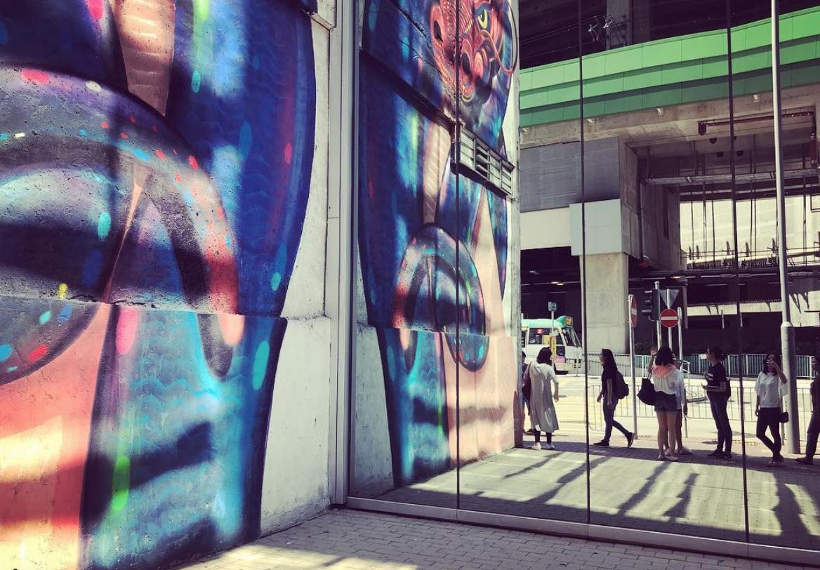 accidentalarthk's tweet photo. Is Art Affordable? Find out from the Affordable Art Fair and the New Street Art Tour! - https://t.co/UYs4s2atzR https://t.co/IUppiPuT5m
