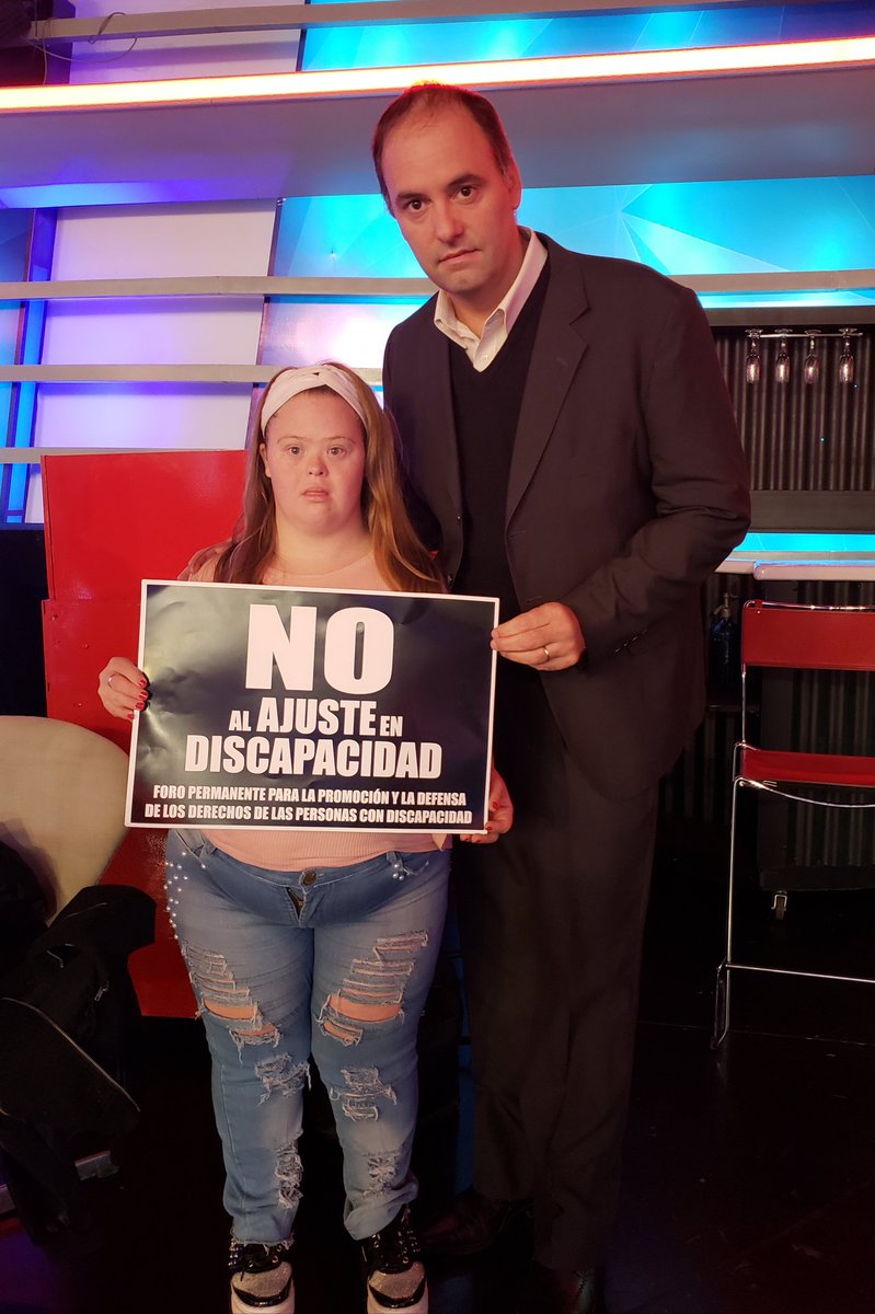 Manuel Adorni tweet media