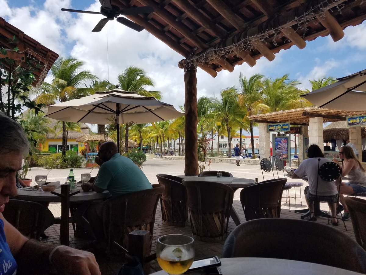 #Cozumel delish Mex food #Margarita <a href="/CarnivalCruise/">Carnival Cruise Line</a> The Dream.