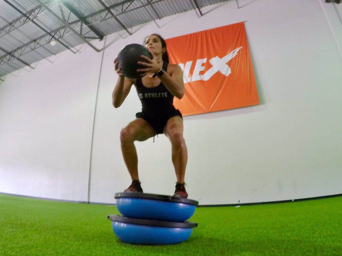 PlexAthlete's tweet photo. Some do squats and then we do Plex squats. *warning - do not try this * #plexathlete @MelissaFuchs05 https://t.co/XVKDei5VFO