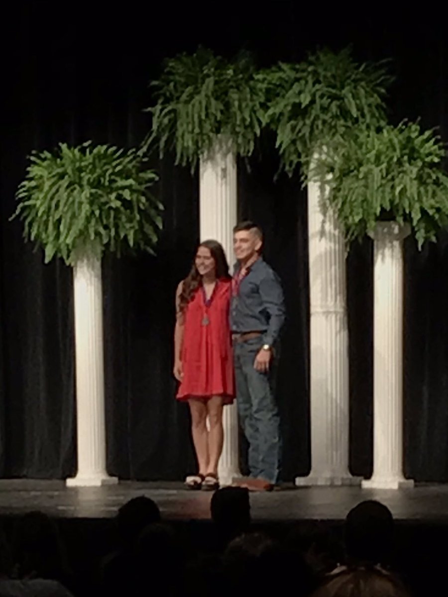 RichlandXCTrack's tweet photo. Shoutouts to our Rebel Athletes of the Year! @faithhusbenet and Tristan Garcia!!! https://t.co/M2SYPoUKwM
