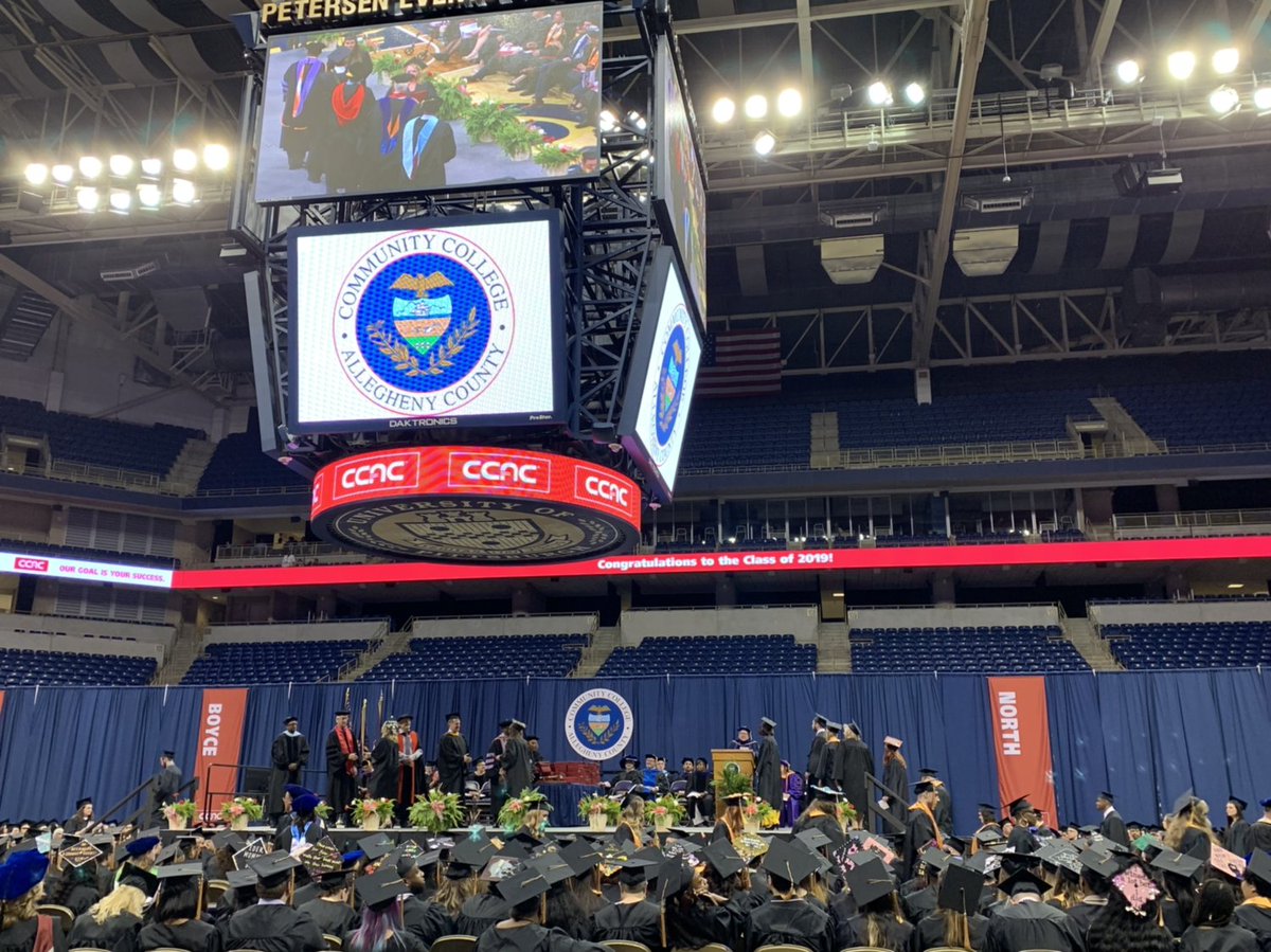 CCAC's tweet photo. The #CCAC Class of 2019 has arrived! Congratulations to all of our more than 600 amazing graduates who walked this year! #CCACgrad https://t.co/XdmBM6QBvY