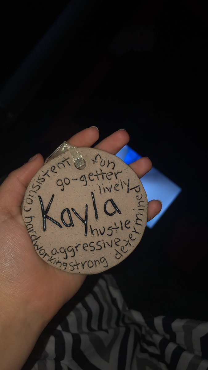 kayla tweet media