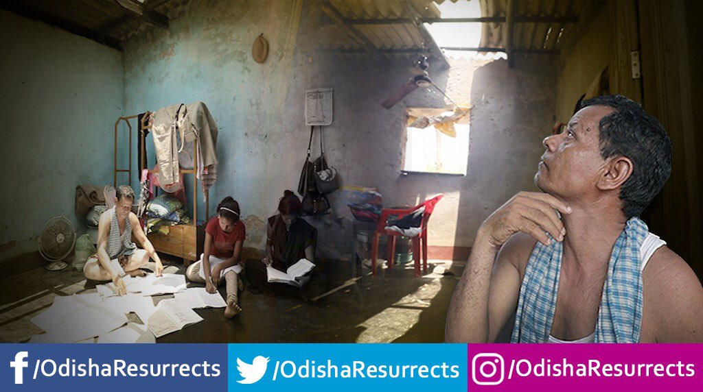 OdishaResurrect's tweet photo. The Selfless Service Of Odisha Police Post Cyclone FANI

From timely evacuation of thousands of people ahead of #CycloneFANI’s landfall to clearing roads and distributing relief after the Cyclone’s devastation #OdishaPolice https://t.co/kh1xiyziG9 #OdishaResurrects #RebuildOdisha https://t.co/QsupCzYCXT