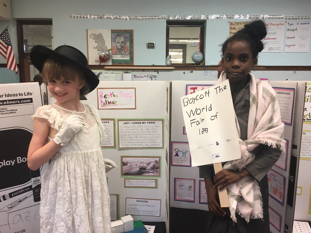 mmhigh1's tweet photo. Greetings from the Columbian Exposition!!! Thank you to all our fairgoers!! 🎩💡🏛🎟@CoonleyES CoonleyES https://t.co/4ZWTeilFKt