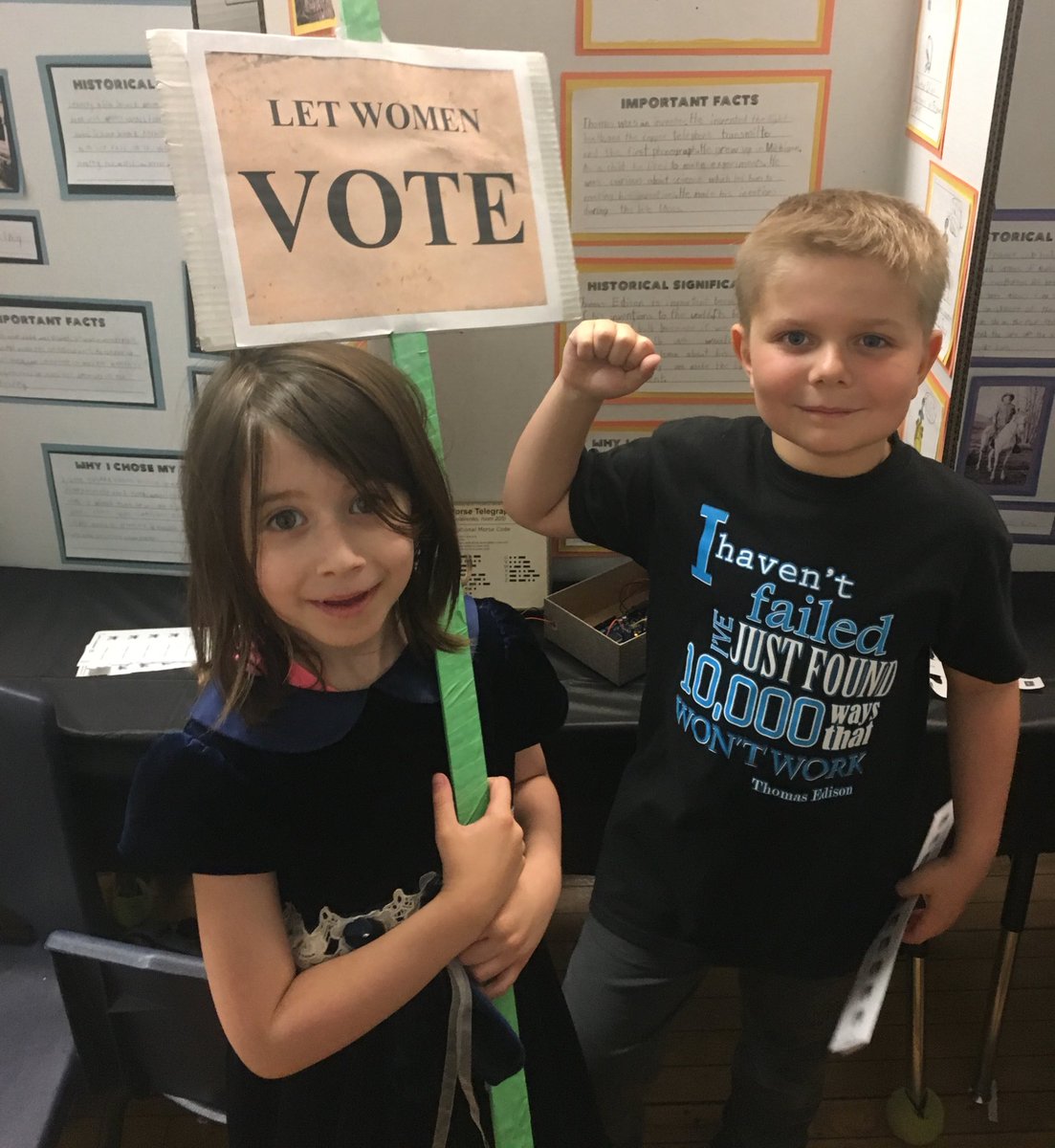 mmhigh1's tweet photo. Greetings from the Columbian Exposition!!! Thank you to all our fairgoers!! 🎩💡🏛🎟@CoonleyES CoonleyES https://t.co/4ZWTeilFKt