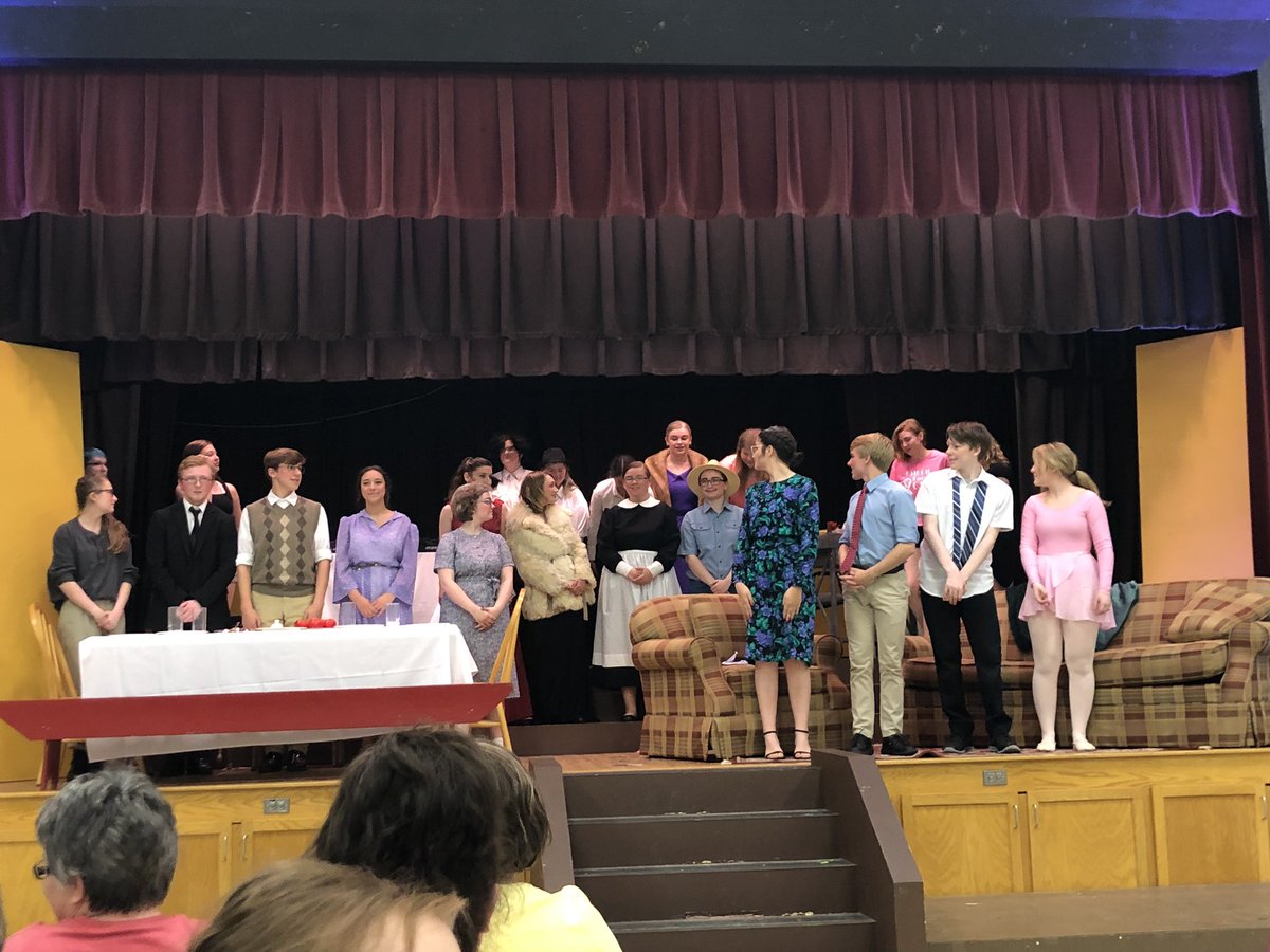 Mjpoloncic's tweet image. Great performance @DCWestDrama! 🎭 #canttakeitwithyou #springplay #dcwestpride @DCWestFalcons