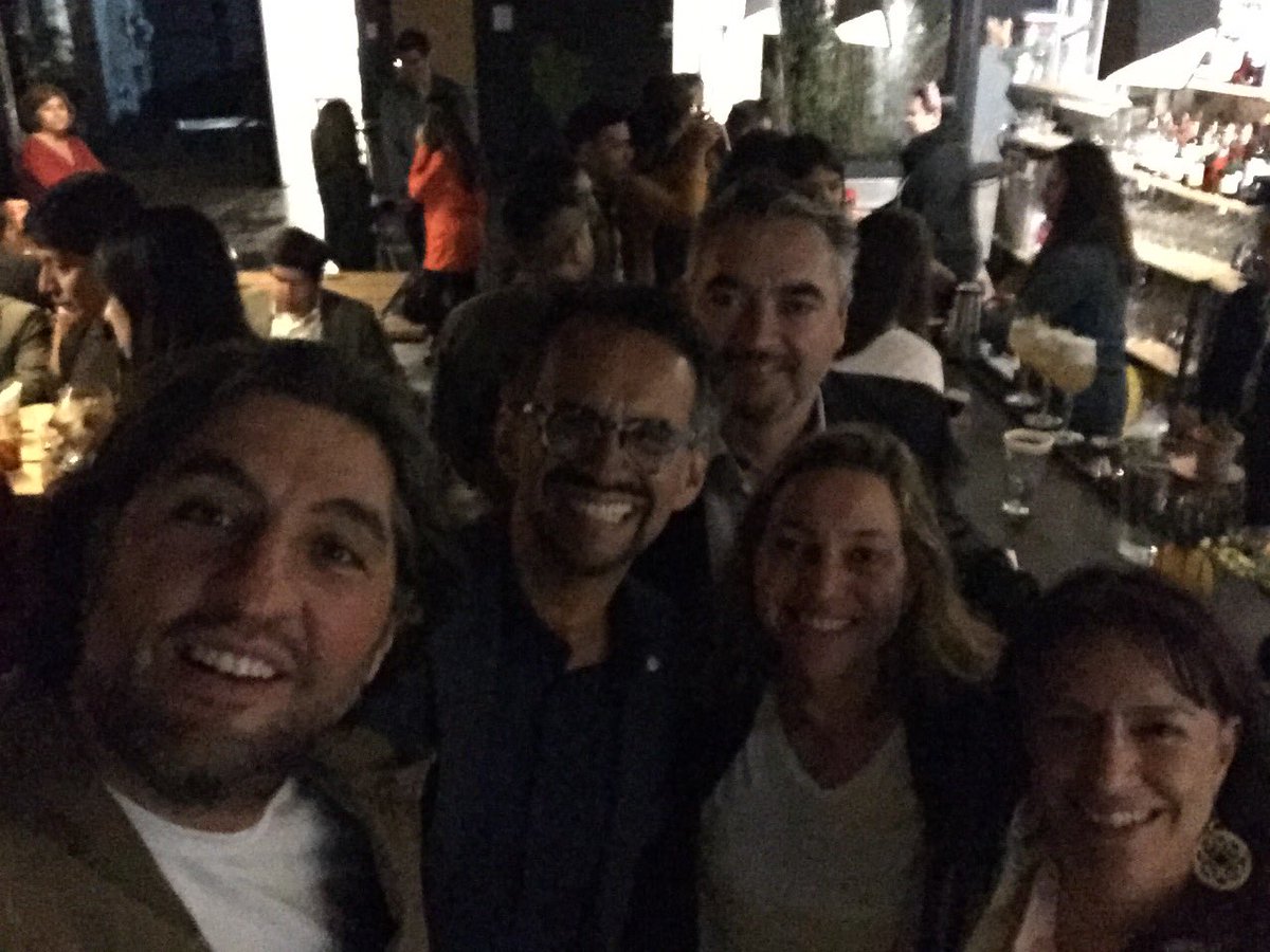 chamoy_gabriel's tweet photo. festejando a  @Javier_Hidalgo 
Felicidades!!! https://t.co/IFuJPCubJG