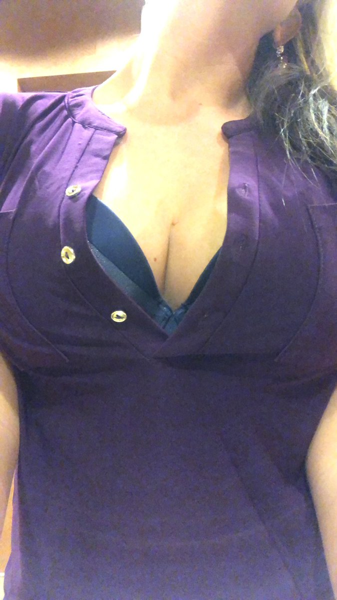NaughtyOKcpl's tweet photo. One more drink and I am absolutely getting naked!!! 💯💯#NGOT #AmatureArmy #milfmafia https://t.co/8woJNQE6qe