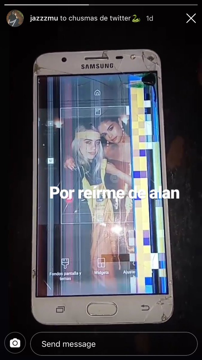 valenp01_'s tweet photo. rt o se te rompe el celular como a mis amigos esta semana https://t.co/W3gucAKoZ5