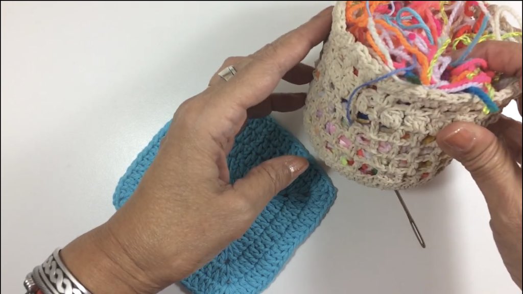 EliClauOk's tweet photo. #crochet #ARTE #crocheting #eliclau #grannysquare #VideoCompleto https://t.co/uwix4ZLTa1
