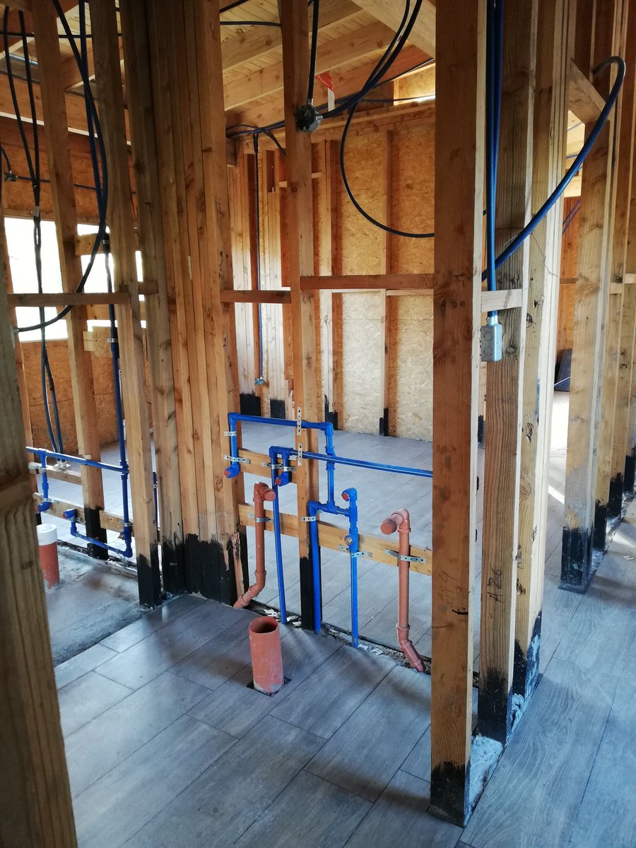 proyektagroup's tweet photo. Colocación de piso #porcelanato #similmadera. #construccion en seco #woodframing en #Neuquén @proyektagroup https://t.co/7mPIJYLce7