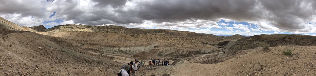 NARLEErodents's tweet photo. Katie toured us through the Barstow Formation in Owl Canyon. https://t.co/NDpOiIMml1