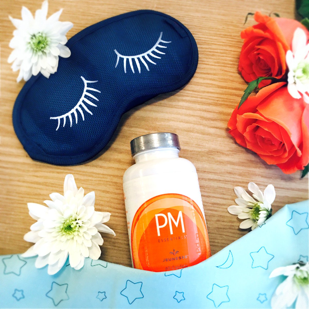 DrGiampapa's tweet photo. Goodbye, blue sky. Hello, shut-eye. Taking PM Essentials is imperative because your body does the majority of its recovery while you're asleep. Don't skip your night time routine! #PMessentials #Jeunesse https://t.co/2lpDLrub7P