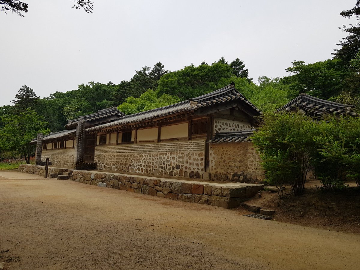 nasoyul's tweet photo. 세계유산 조선왕릉
파주 삼릉 https://t.co/ryC0a8ghGN