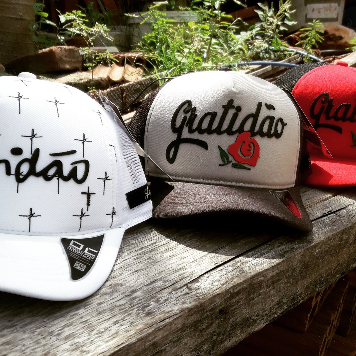 RsbonesP's tweet image. Os bonés mais top's do Brasil😍😍👏