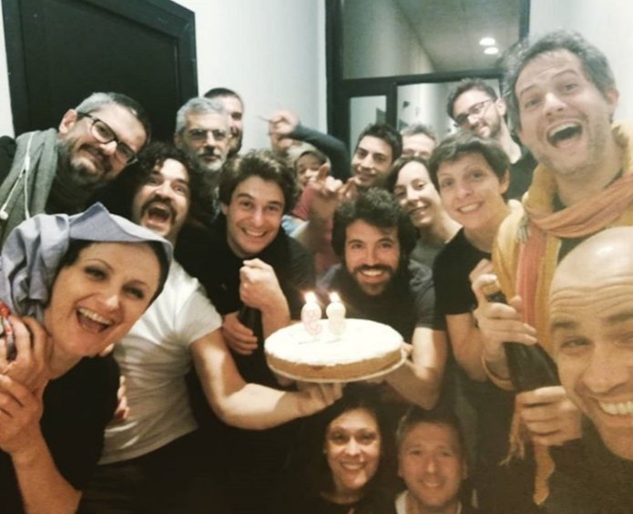 ManuelaMancin16's tweet photo. Si è conclusa a Parma la tournée della #laclasseoperaiavainparadiso 89 repliche. 👏 @LinoGuanciale @MicDellutri @dianamanea #DonatellaAllegro #NicolaBortolotti @simonefrancia #SimoneTangolo #FrancaPenone #EugenioPapalia #FilippoZattini 😘 https://t.co/WlRieCDI9K