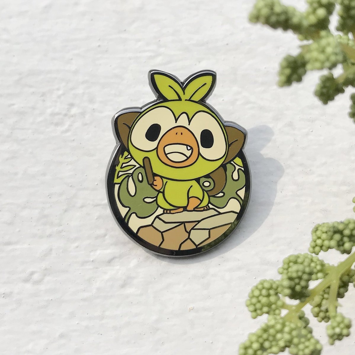 DrawVeryLittle's tweet image. Been working on designing hard enamel pins for the Pokémon Gen 8 starters!

If you’d like to take one home, they’re available @ bobblejot.storenvy.com

Thanks for your support!! 💕

#pokemon #gen8 #grookey #sobble #scorbunny #hardenamelpins #pindesign #pins #illustration #art